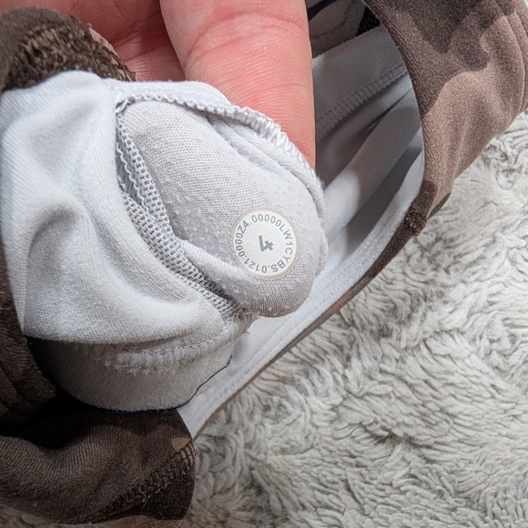 Lululemon Sports Bra Womens 4 Brown Bronze Heritage Camo Align Tank Top - Picture 6 of 6